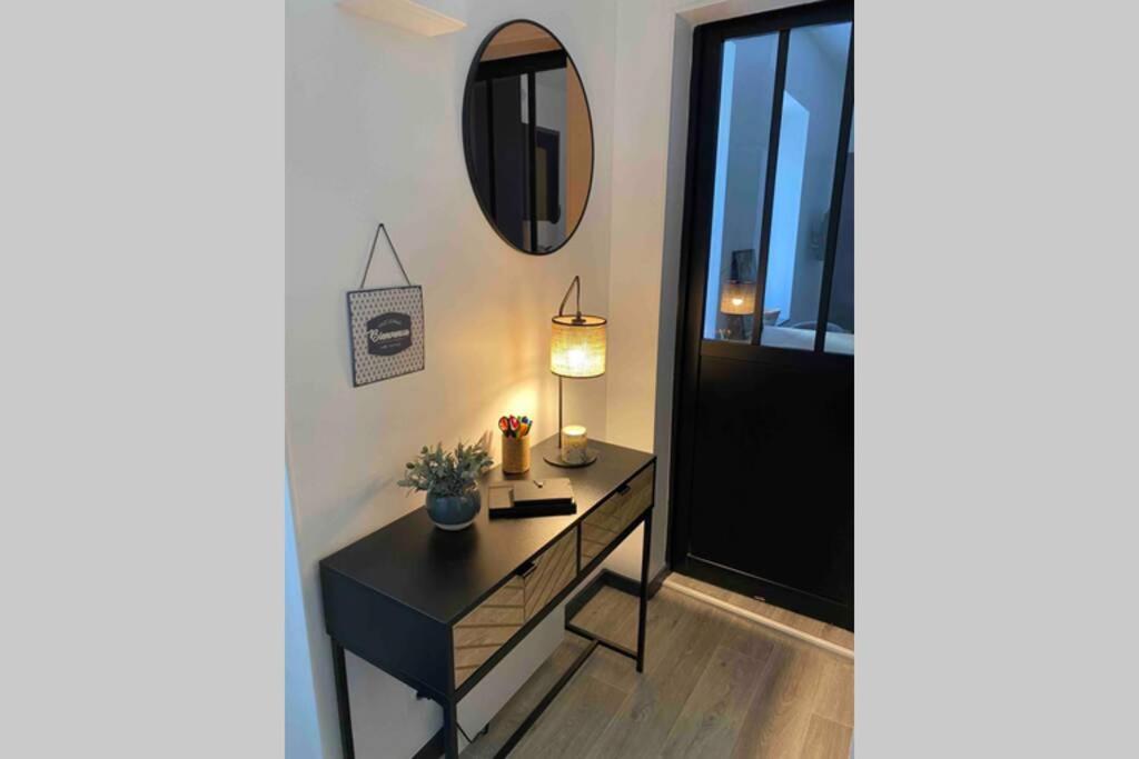 Appartement Centre De Moulins Moulins  Buitenkant foto